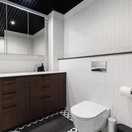 Sunny, Peaceful & Spacious By Urban Rent Apartment *