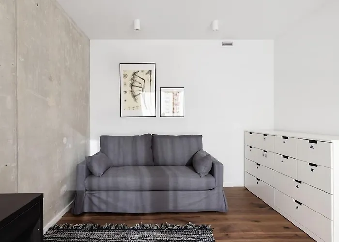 Sunny, Peaceful & Spacious By Urban Rent * Vilnius