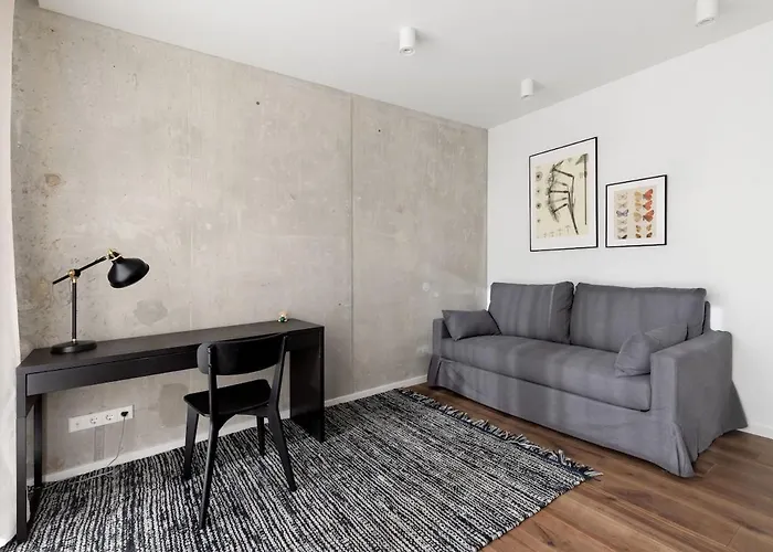 Apartmán Sunny, Peaceful & Spacious By Urban Rent