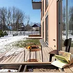 Sunny, Peaceful & Spacious By Urban Rent アパート ヴィリニュス